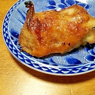 鶏もも肉の　山賊焼き